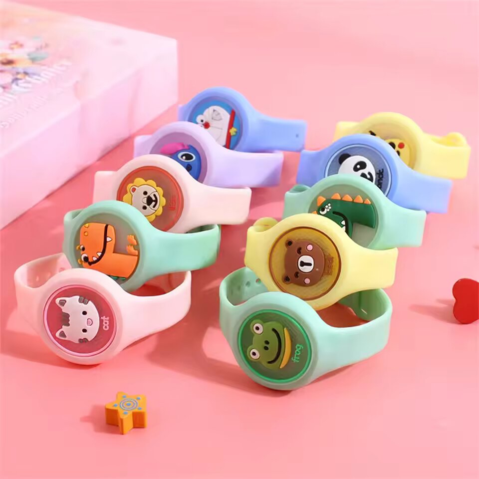 Mosquito Repellent Bracelet Cartoon Luminous - Children's Watch Portable Flash Mosquito Repellent Button Anti Mosquito Watch